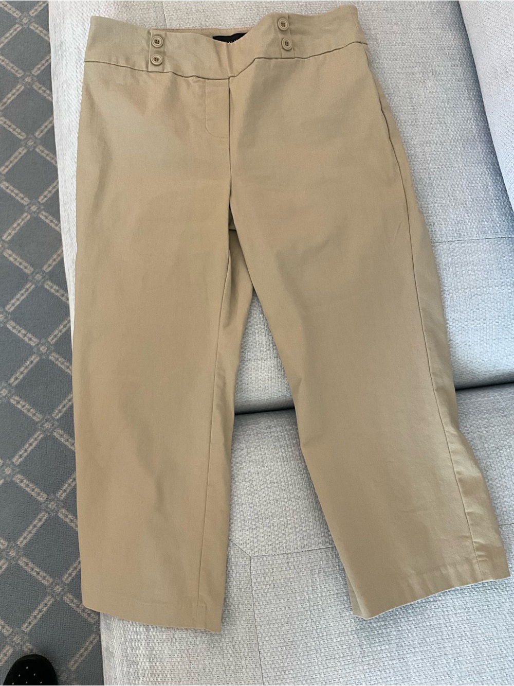 Women’s capri pants